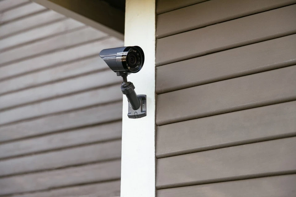 Vivint Outdoor Camera (HDP450) New in Box - Image 2 of 3