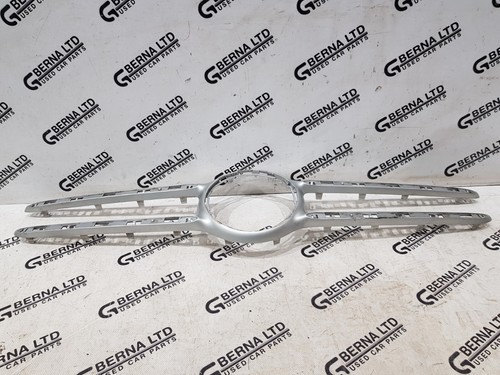 Genuine Mercedes B Class W247 2019-2022 Radiator Grill Molding Trim A2478881000 - Picture 5 of 14