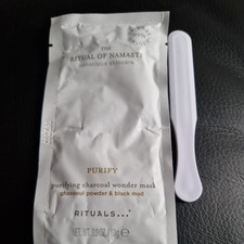 Image of Rituals Ritual of Namaste Purify charcoal wonder mask 10g & Spatula Black Mud