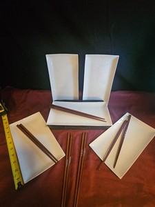 Japanese Sushi Dinnerware Set 5 Pieces with Chopsticks - White