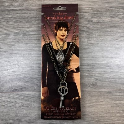 NECA Twilight Breaking Dawn Part 1 Alice's Authentic Prop Replica Necklace NEW