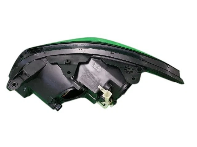 2017 Genesis Genesis G80 Right Headlight - Image 2 of 4