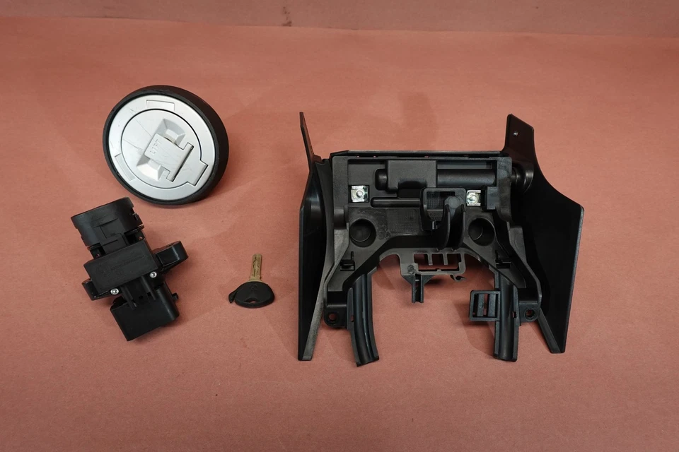 BMW F700 F700GS 2013-2018 Juego de bloqueo Interruptor de encendido Tapa y llave Foto 3 de 4