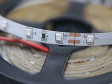 5m 10m UV Schwarzlicht LED Strip Lichtleist Ultraviolet Lichterkette mit Trafo 