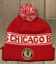 Fanatics Chicago Blackhawks Retro Logo Red Pom Beanie - Adult OSFA