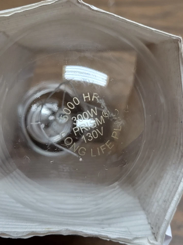 HALCO 401305 LAMP PS25CL300P5 300 WATT 130 VOLT CLEAR MEDIUM BASE NEW - Image 2 of 3