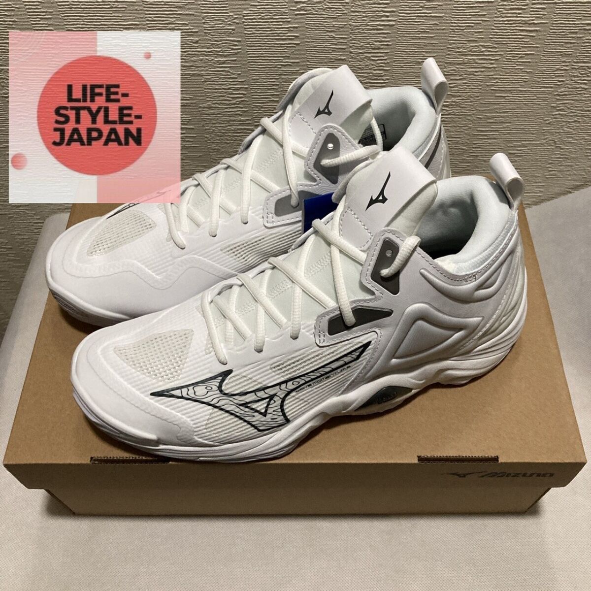 MIZUNO WAVE MOMENTUM 3 MID V1GA2317 51 White/Gray/Silver MIZUNO WAVE MOMENTUM 3 MID V1GA2317 51 White/Gray/Silver