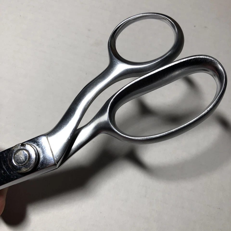 Vintage WISS Pinking Shears Scissors Model CC 9 Chrome Plated Newark, USA 9" - Image 4 of 4