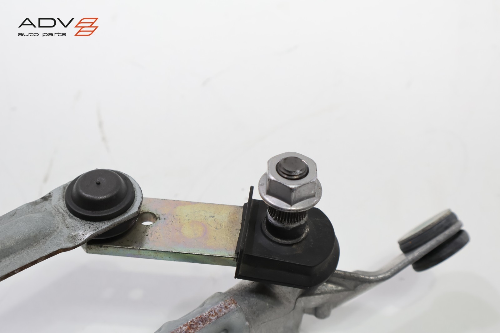 Audi R8 2018-2023 Wiper linkage P/N 14781
