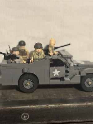 Brickmania/ The Minifig Co Figure And Vehicle Lot