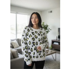 She + Sky Leopard Print Sweater M/L Fuzzy Pullover Crewneck Oversized Cozycore