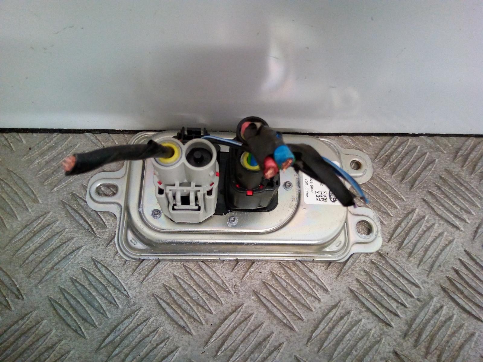 Picture 2 of 8