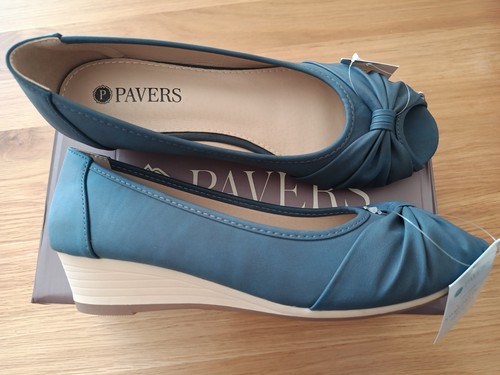 Peep Toe Navy Blue Sandals By Paver UK Size 6 Brand New In Box