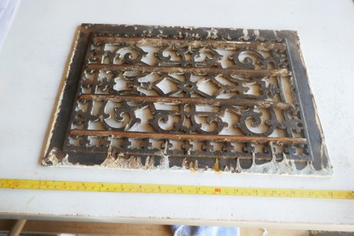 Antiker dekorativer Lüftungsgitter aus Gusseisen 11 Zoll x 16 Zoll Posten 25-38-5 - Bild 6 von 6