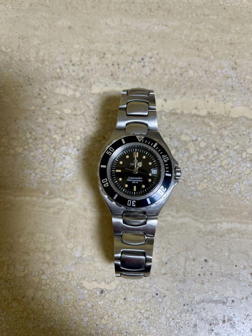 Omega Seamaster Professional Quartz 200M Unisex Silver Black Dial