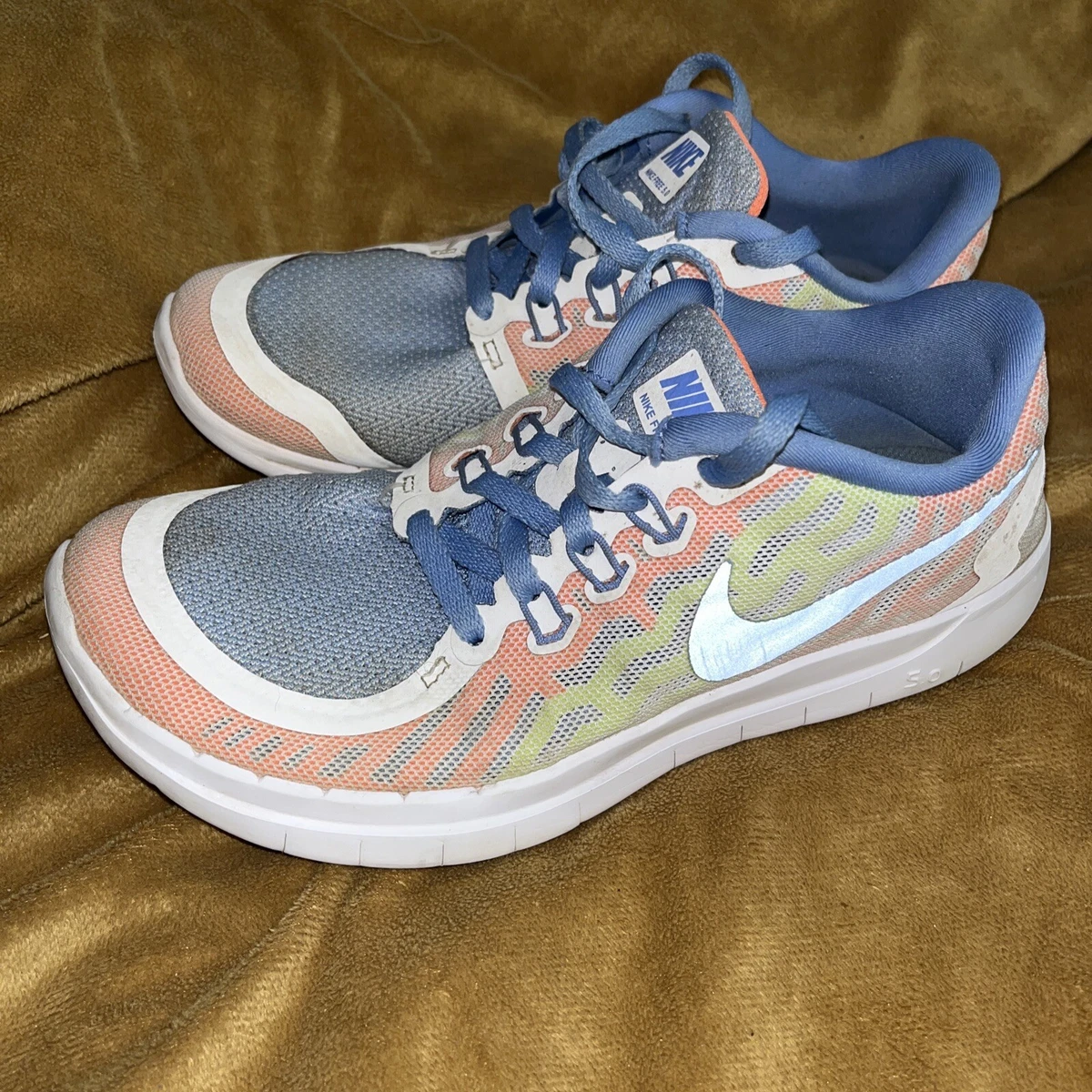Nike free 5.0 gs top