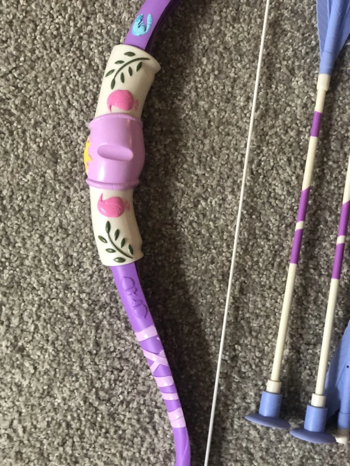 Disney ENREDADO Rapunzel Carcaj, Arco y 3 Flechas Fingir Juguete Set utilería Juegos con disfraces Foto 3 de 4