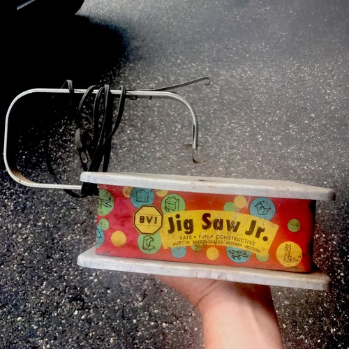 Jig Saw Jr. Vintage Real Power Tool Toy For Children Tested Powers On No Blade - Picture 4 of 7