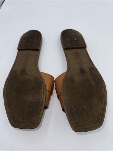 Tommy Hilfiger Paliana Medallion Sandals Women’s Size 8M Brown - Picture 5 of 5