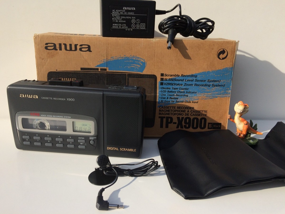 Aiwa TP-X900 Cassette Recorder Walkman Kassetten Rekorder boxed