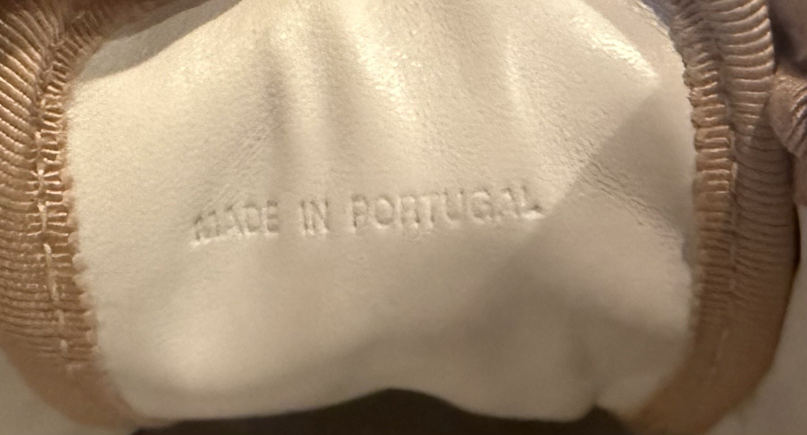 LANVIN Women’s Tan Leather With Patent Leather Cap Toe Sneakers Size 37/7