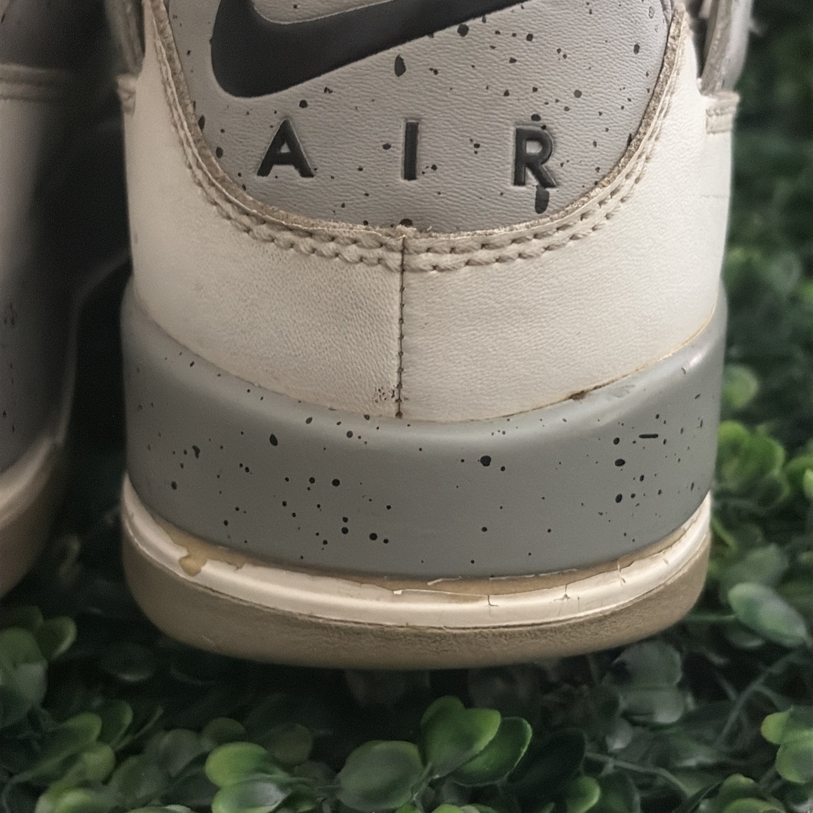 Nike Air Jordan 4 Big Kid’s (GS) Retro OG Mid White Cement 2016 Shoes US Size 7Y thumbnail 5