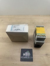 Siemens 3TK2825-1BB40 Safety Relay New