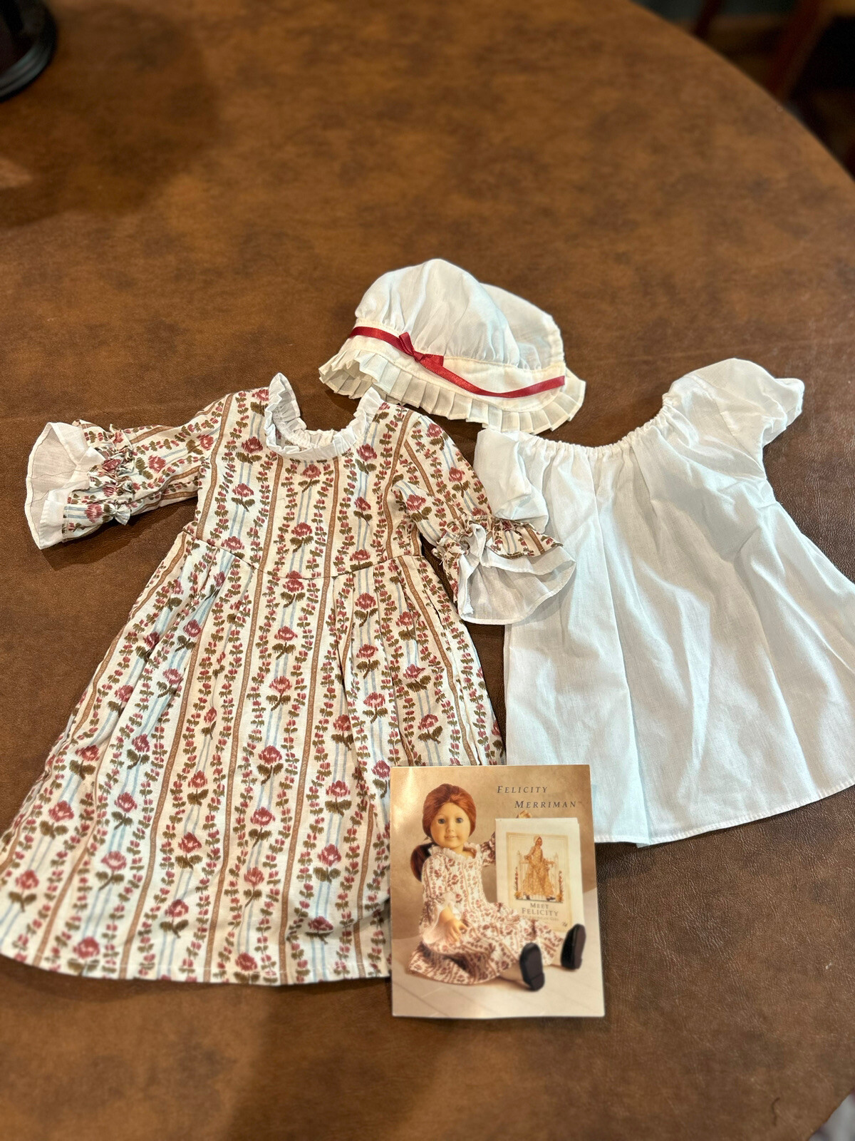 Original 1991 Pleasant Company American Girl FELICITY Doll 18" Stand