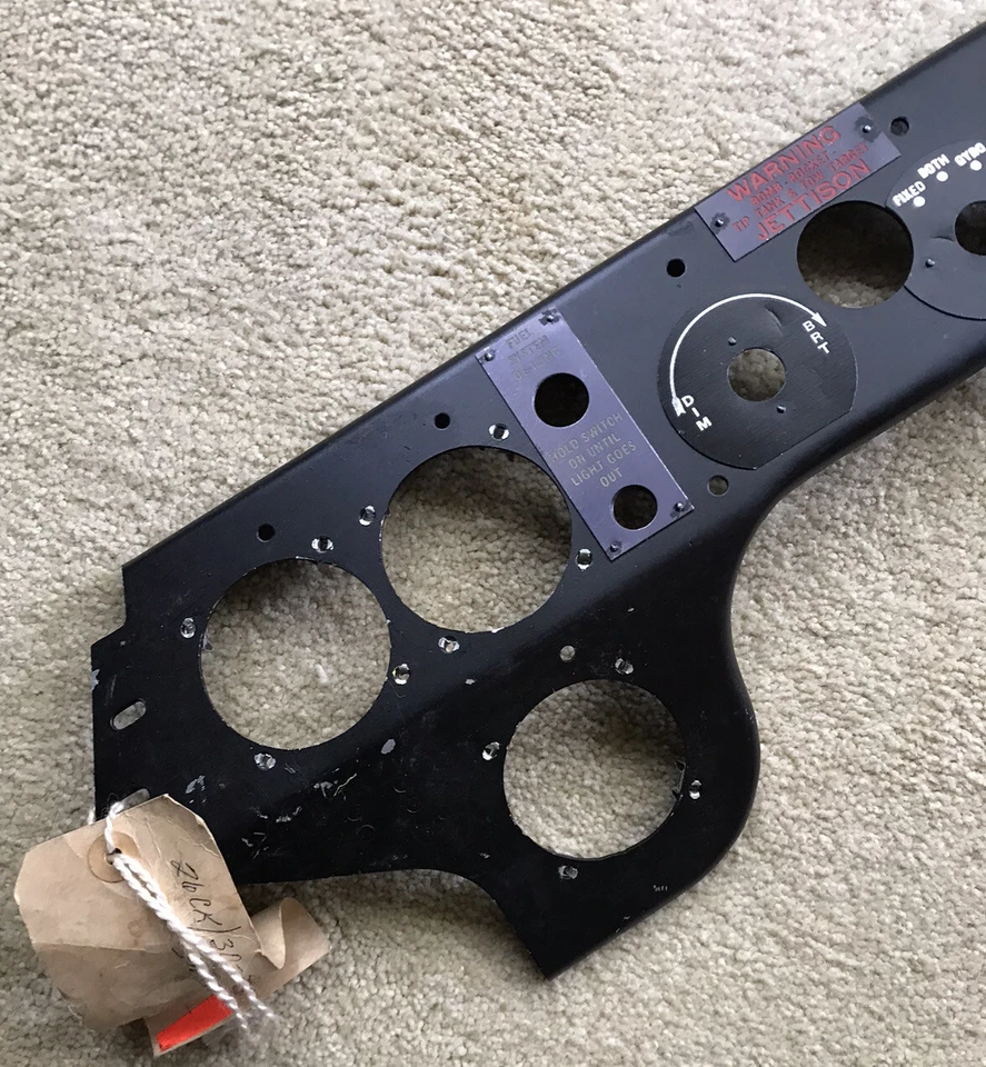 Panel de cabina T-33 CT-133 tracción delantera inferior. Nuevo de Lote Antiguo Excelente Estado ¡Envío gratis! Foto 2 de 4