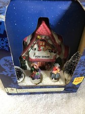 VICTORIA FALLS 5 PIECE LED LIGHTED  TOY SHOP APPROX 5