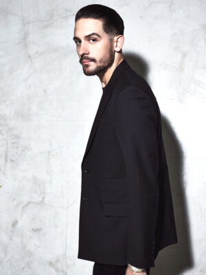 V8555 G-Eazy Portrait Beard Limited Rap Hip Hop Singer Decor