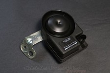 Audi Elektronische Sirene mit Halter 1K0951605C 8T1951285 OEM A6 RS6 A7 RS7 4G