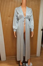 VINTAGE BABY BLUE LADIES DRESSING GOWN  Floral Trim Milco NY