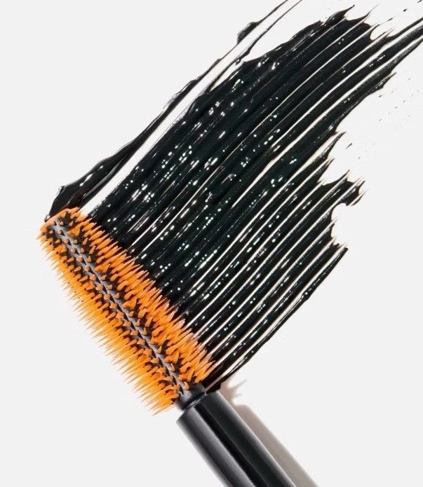 COVERGIRL Lash Blast Volume Mascara 805 Black, 9 Pack - Image 4 of 4