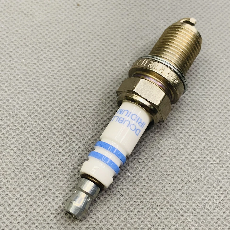 Bujía doble de iridio BOSCH 4 piezas 9603 para Honda CR-V 1999-2003 Mazda Protege Foto 4 de 4