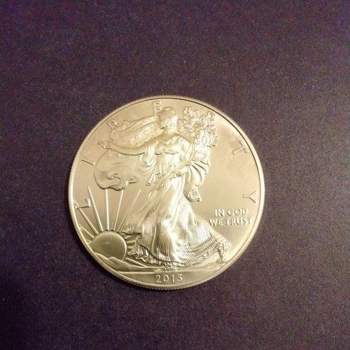2013 1 oz American Silver Eagle .999 Silver Beautiful Uncirculated Coin