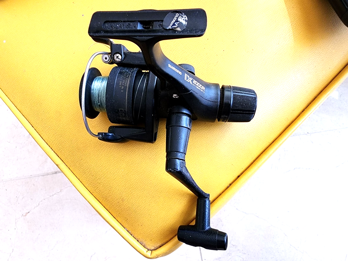 SHIMANO IX R2000 Light Action Spinning Reel 2000 | eBay