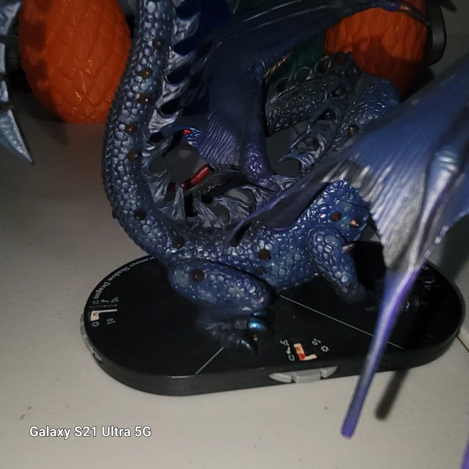 Venomous Shadow Dragon Wizkids Mage Knight 2001 Limited Edition - Image 4 of 4