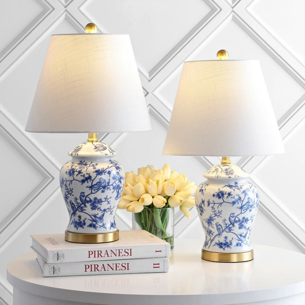 Blue white on sale chinoiserie lamp