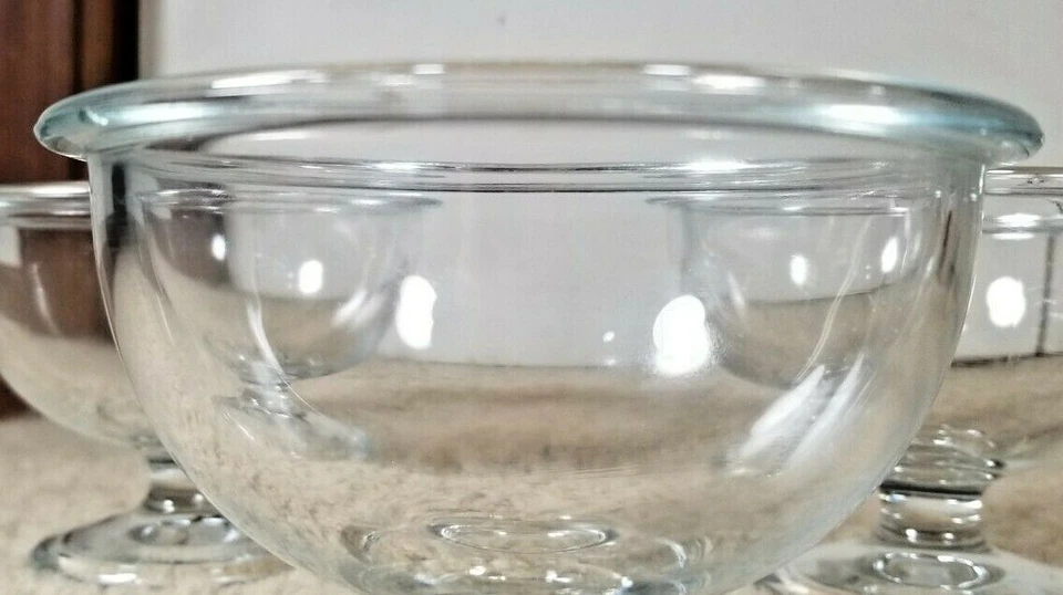 Cuatro 4 platos de helado Bormioli Rocco Italia con pedestal con patas cuencos heladería Foto 3 de 4