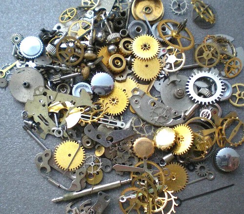 Steampunk Parts for Artists- 2 Pound lot- assorted smalls-bulk price-LL2 - 第 5/10 張圖片