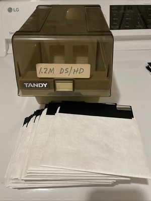Vintage Tandy Floppy Disk Storage Case W/ 30  Disks Blanks 80 s Retro Computing