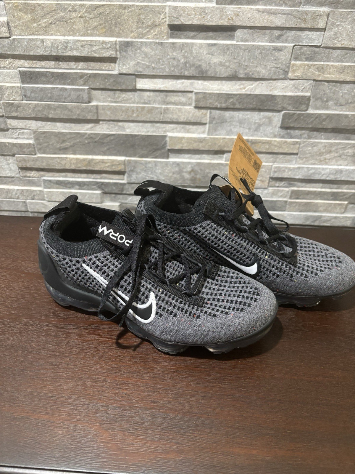 SAOLA Taglia 4 (GS) Nike Air VaporMax 2021 Flyknit Low Oreo