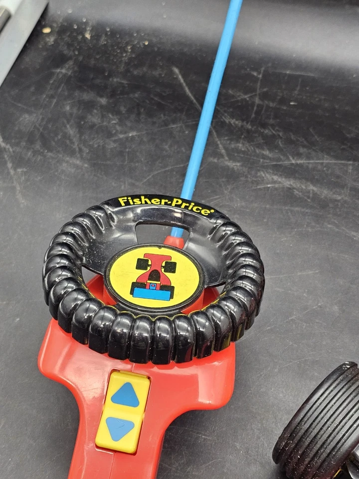 Fisher Price 2825 RC Car *Not working sold for Parts Repair 1992 - Image 4 of 4