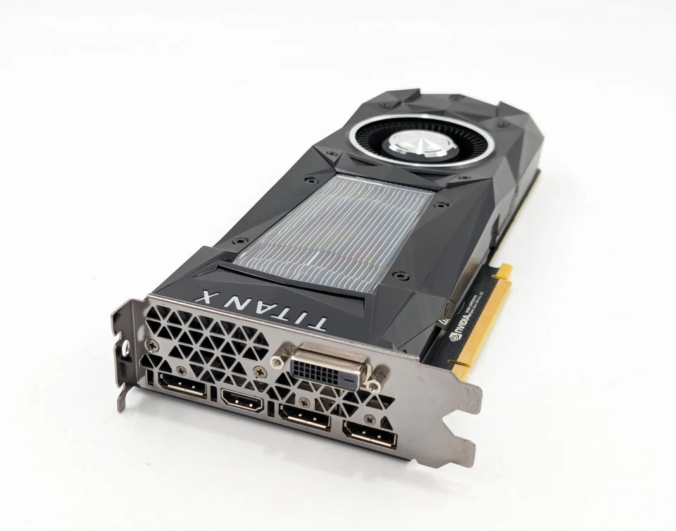 Nvidia GeForce GTX Titan X 900-1G611-2500-000 12GB GDDR5X GPU Graphics Card - Image 2 of 4