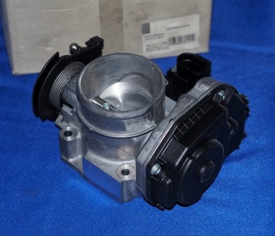 NOS OEM! 1997-2000 Audi A4 VW Passat 1.8L Turbo 20V Gas Engine Throttle Body