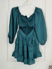 Women’s NWT Windsor Green Smocked Bodice Ruffled Tiered Skirt Mini Dress Sz XS
