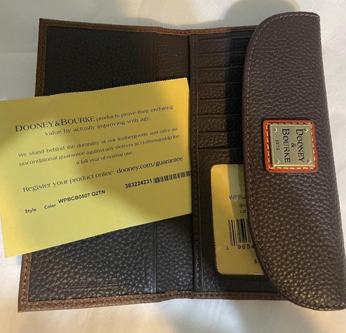 CARTERA DOONEY & BOURKE WPBCB0507 ~ MARRÓN TMORO/CORTEZA ~ NUEVA CON ETIQUETAS ~ PRECIO DE VENTA SUGERIDO POR EL FABRICANTE $178 - Imagen 6 de 8