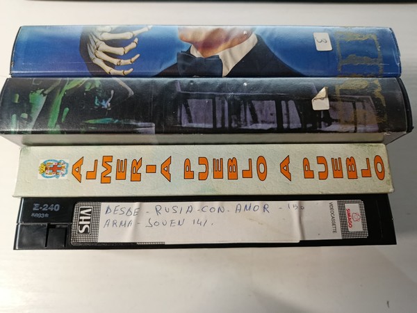 Lote de 4 Cintas VHS Blank para grabar Vintage Retro - VHS