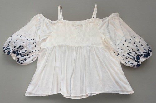 Torrid 5 Gauze Embroidered Smocked Cold Shoulder Top Plus Size 5X 28 White Blue - Picture 3 of 10